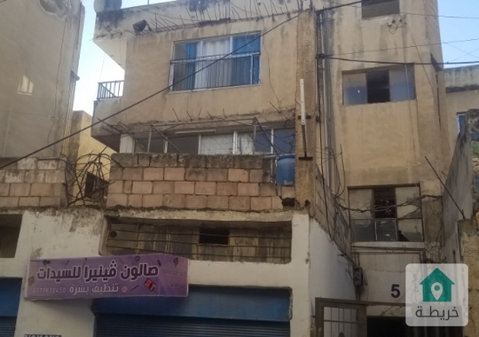 بناية للبيع في وسط مدينة عجلون