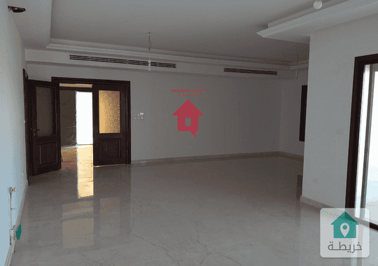 شقة طابقية مميزة للبيع في منطقة دير غبار