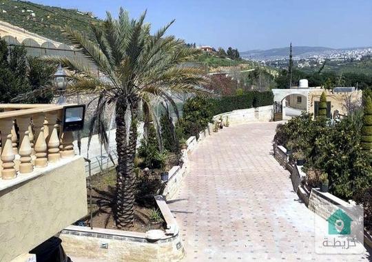 مزرعة فاخرة في جرش للبيع 
