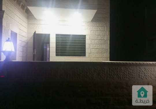 شقة ارضية مساحة ١٢٠ متر مع ترس و كراج خاص بسعر ولا بالأحلام