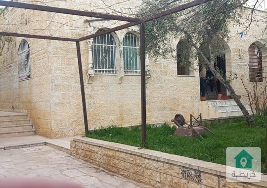 بيت مستقل للبيع في الجويدة بالقرب من نادي الرماية