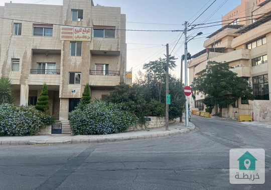 عمارة على ارض مساحة ٧٢٠ متر للبيع 