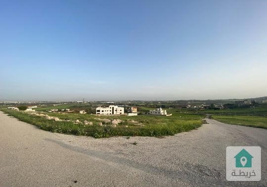 أرض للبيع على طريق المطار مقابل ايكيا خلف جامعة الزيتونة 