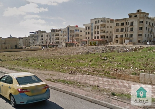 للبيع ارض مميزة تجارية في عمان شارع المدينة المنورة 