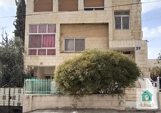 عمارة للبيع في حي المدينة الرياضية 