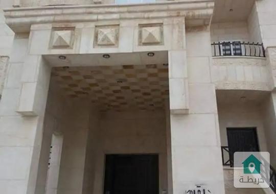 شقه للبيع اربد خلف مستشفى الراهبات الوردية 