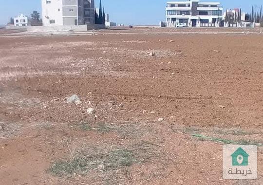 ارض للبيع في الطنيب حوض العيادات 