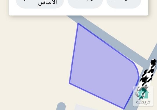 ارض للبيع في ام السماق الشمالي شارعين 