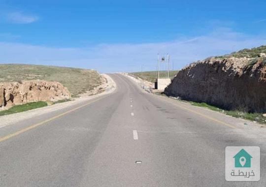 ٧٠٠متر على شارعين خشافية الشوابكه  للبيع 
