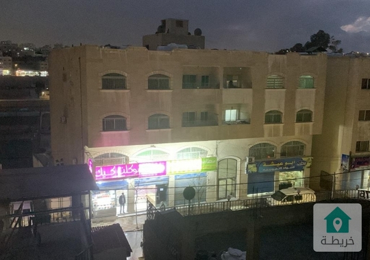 مجمع تجاري سكني بمدينة الزرقاء - حي النزهة موجر بالكامل 