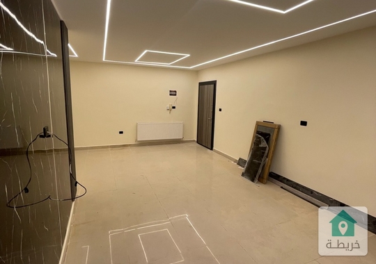 🏡 شقة أرضية للبيع – تشطيب فاخر وموقع استثنائي📍 الموقع: خلف طلوع نيفين – بالقرب من شارع الجامعة ال
