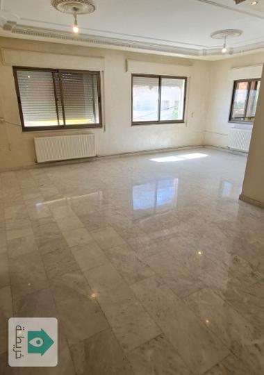 شقة للبيع في أجمل مواقع ضاحية الرشيد ١٨٠م طابق ثاني بسعر مغري 
