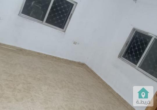  المفرق بيت للايجار في الضاحية با القرب من السكة خلف مسجد الديحاني