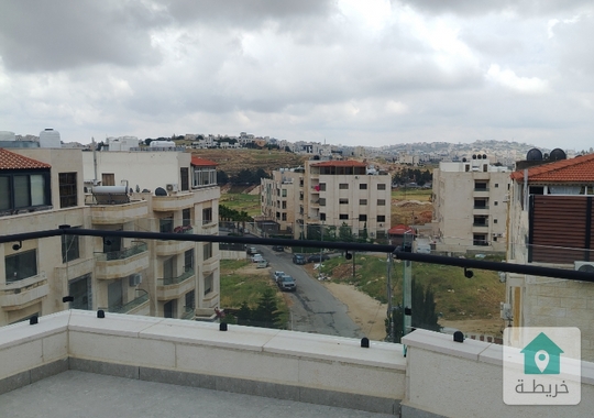 شقة مميزة للبيع اخير مع رووف دير غبار 