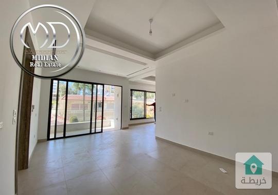 شقق دوبلكس طابق اخير مع روف للبيع حنو الصويفية مساحات 170م  175م تشطيبات و ديكورات عصرية 