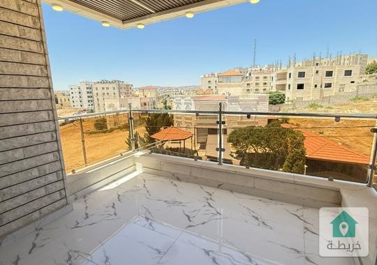 شقه للبيع بشفا بدران الكوم طابق اول للبيع مساحه  220 متر للبيع بسعر 90 الف ت 0796974924