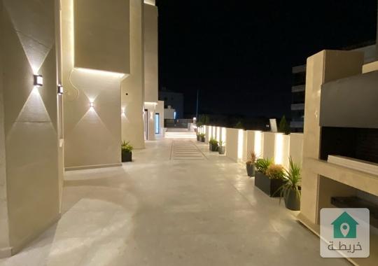 شقة ملوكية 250 متر في النخيل طريق المطار بسعر مميز وتشطيب فلل