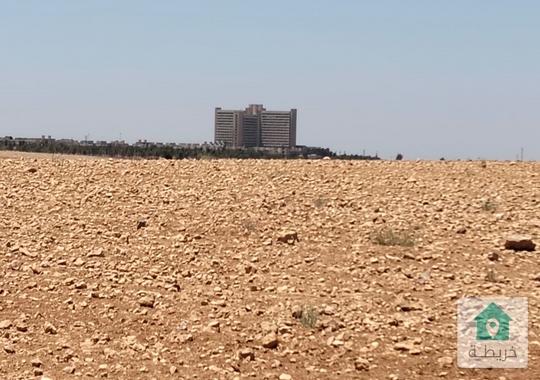 ارض للبيع شرق جامعة العلوم والتكنولوجيا