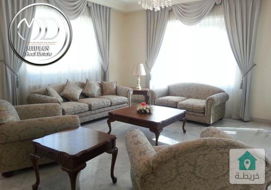 شقة طابقية مفروشة للايجار ام اذينة مساحة 350م طابق ثالث سوبر ديلوكس اطلالة جميلة