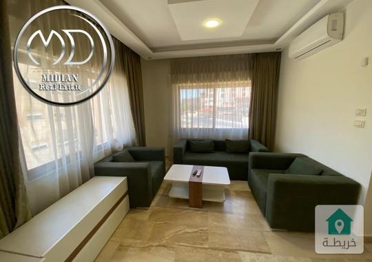 شقق مفروشة للايجار الجاردنز مساحات 120م  140م تشطيبات و ديكورات فندقية فرش فاخر بأسعار مميزة