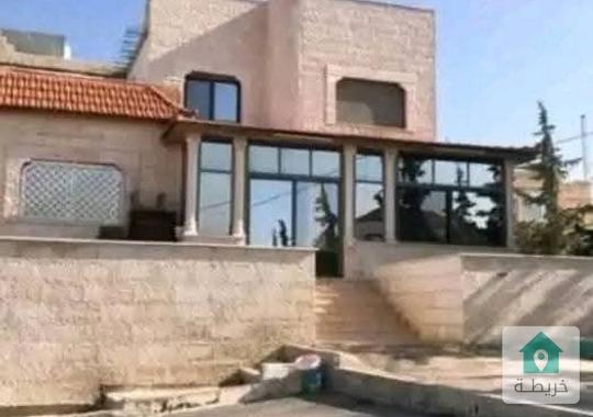 بيت مستقل 3 طوابق للبيع 