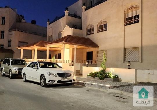 شقة فاخره للبيع في دابوق قرب القصور الملكيه 