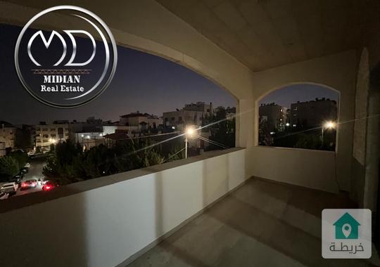 شقق طابقية فارغة للايجار ام السماق مساحات 300م 4 نوم تشطيبات سوبر ديلوكس اطلالة جميلة بسعر مميز