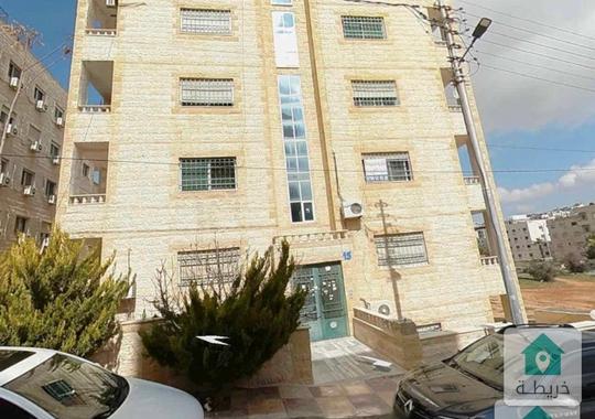 شقه مكونه من اثنين استوديو مقسمه حسب المخطط الهندسي فرصة استثمارية من المالك مباشره