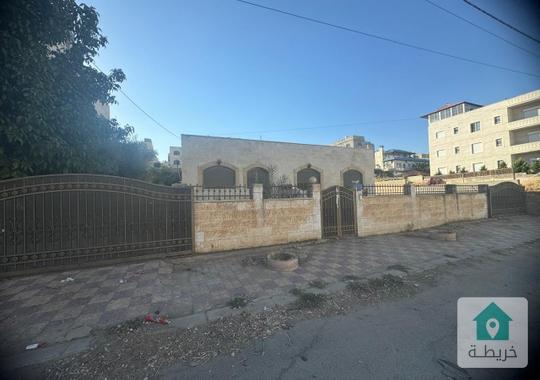 بيت كبير للبيع في اليادوده 