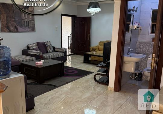 شقق مفروشة للايجار ام اذينة تشطيبات و فرش سوبر ديلوكس اطلالة جميلة بسعر مميز