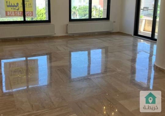 للبيع شقة في ام السماق خلف سنترو