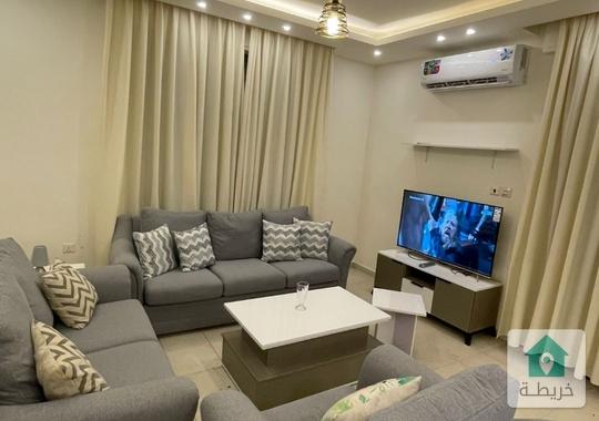 شقه فاخره مميزه مفروشه للايجار في العقبه الخامسه  