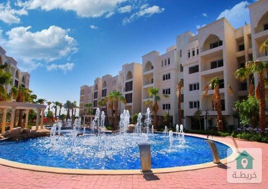 شقه داخل كمباوند الامعري 