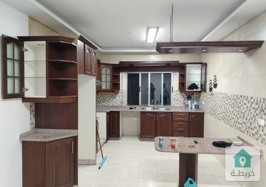 شقة في مرج الحمام دوار الشوابكه للبيع 