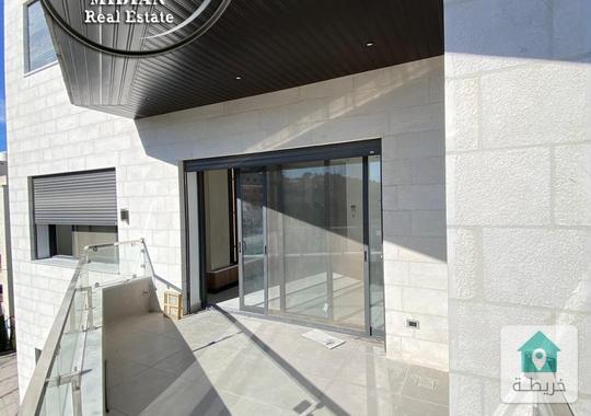 شقق فارغة للايجار الرابية مساحات 180م تشطيبات و ديكورات عصرية فاخرة اطلالة جميلة جديدة لم تسكن