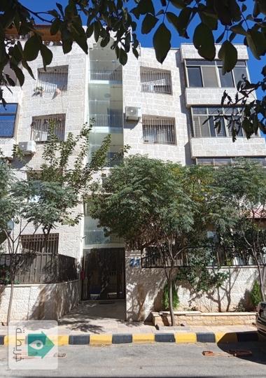 شقة ١٧٣ متر للبيع في الجبيهة طابق ثالث 