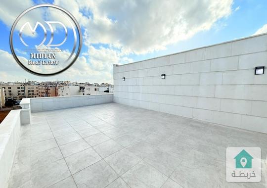 شقة جديدة دوبلكس طابق اخير مع روف للبيع خلدا مساحة 275م مع تراسات تشطيبات سوبر ديلوكس امكانية الأقسا