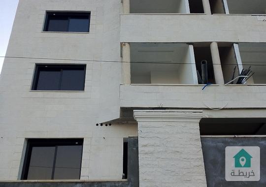 شقة بصويلح حي الارسال للبيع 