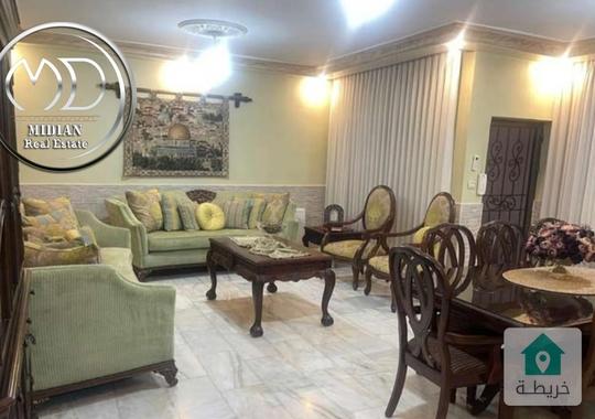 شقة شبه ارضي مفروشة للايجار الصويفية مساحة 180م مع ترس 120م تشطيبات و فرش سوبر ديلوكس