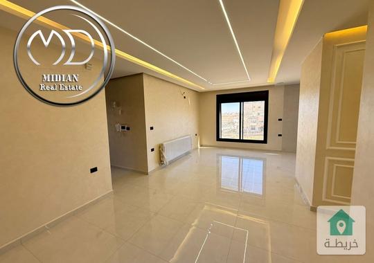 شقق فاخرة للبيع ضاحية الرشيد مساحات 220م تشطيبات وديكورات عصرية اطلالة رائعة جديدة لم تسكن 