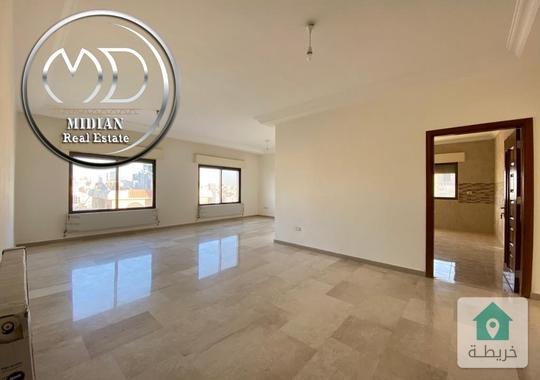 شقة فارغة للايجار الرابية مساحة 200م طابق ثاني تشطيبات و ديكورات سوبر ديلوكس اطلالة جميلة