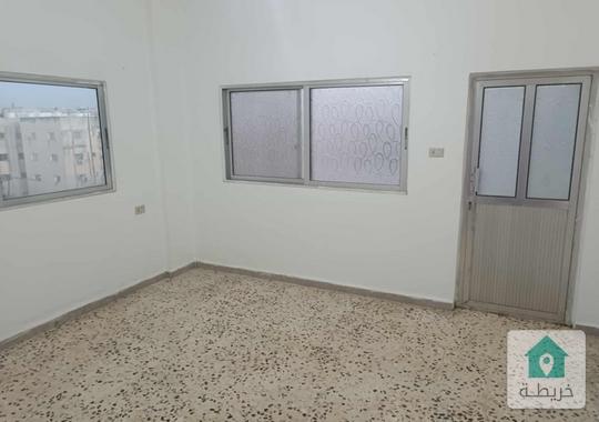 ‏شقة ثلاث غرف للإيجار اربد حي التركمان