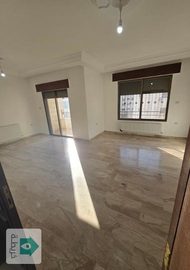 شقة للبيع في خلدا ١٩٥م طابق ثالث بحالة جيدة جدًا وسعر مميز 