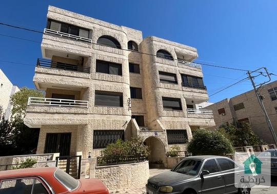 شقة للبيع في الصويفية خلف المدارس الأمريكية 