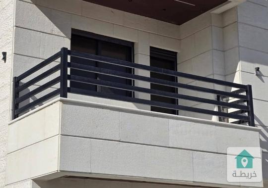 شقة طابق اول137م بسعر مغري ٧٠الف قابل للتفاوض 