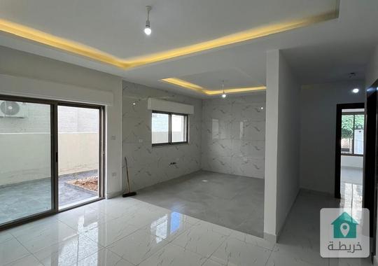 ارضية مع ترس في ضاحية الياسمين قرب حي الصحابة 