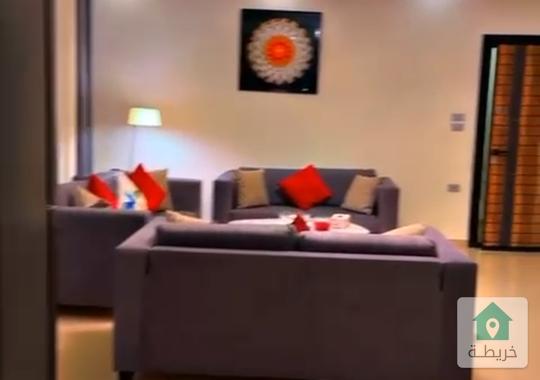 شقة فاخرة تشطيبات فندقية بموقع مميز جدا بالرابيه ٩٥م٢ وبسعر مميز من المالك مباشره