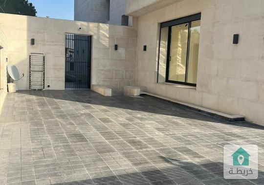 فيلا متلاصقة فاخرة جديدة للبيع في دابوق (المواصفات والمقاييس) 