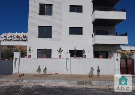 شقة للايجار  لم تسكن  من المالك