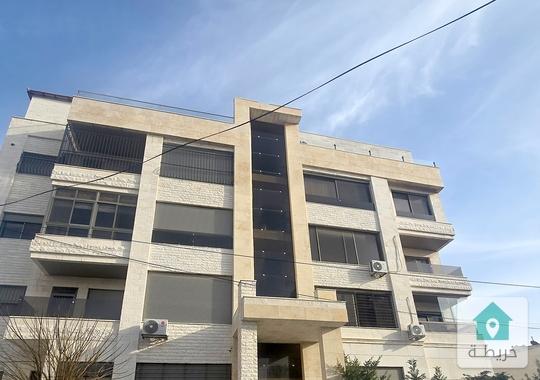 ام اذينه شقه فارغه جديدة للإيجار مساحة 200 متر طابق ثاني